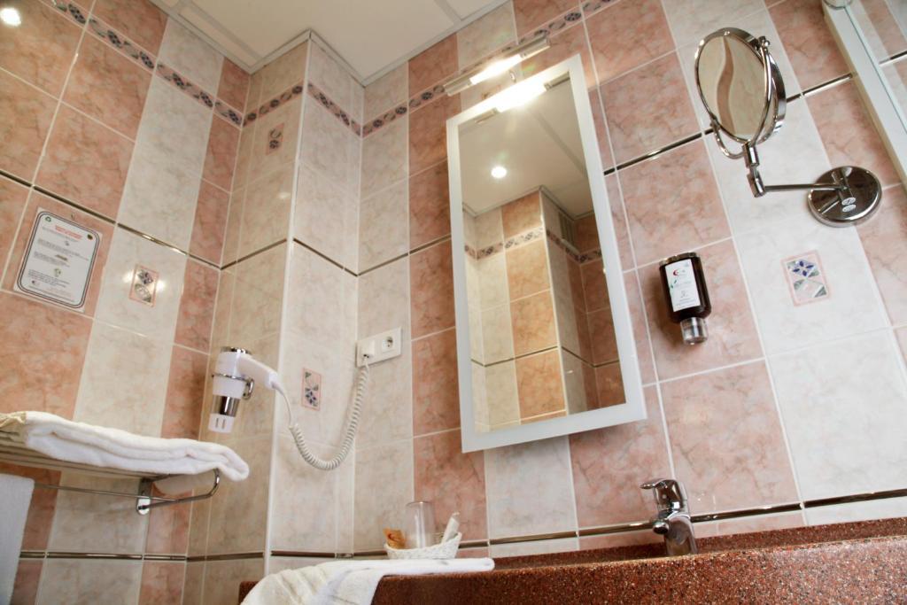 Hotel Bristol Châlons-en-Champagne Εξωτερικό φωτογραφία